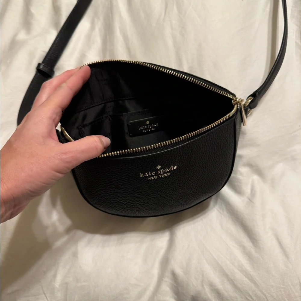 Kate Spade belt Bag - Picture 3 of 5